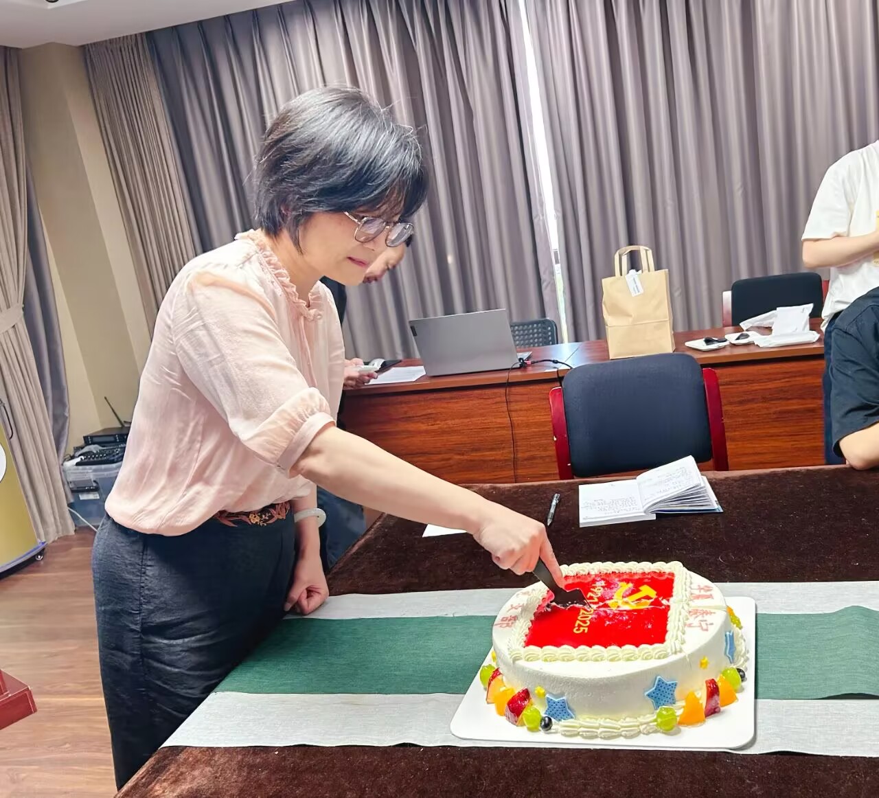 1751381584139559.jpg 1751381584139559.jpg